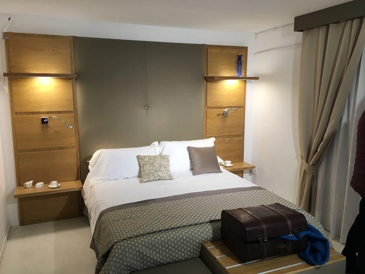 Hotiday Room Collection - Napoli Residenza Scarlatti Luaran gambar