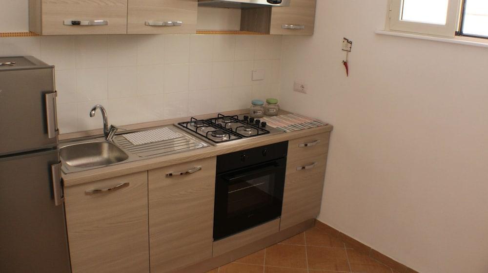 Hotiday Room Collection - Napoli Residenza Scarlatti Luaran gambar