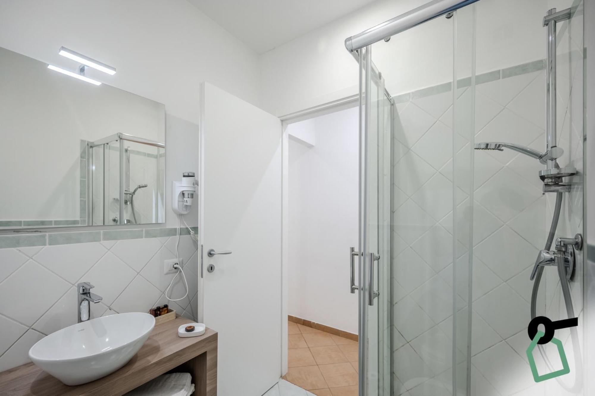 Hotiday Room Collection - Napoli Residenza Scarlatti Luaran gambar
